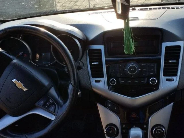 Фото: 2011год 1.8 автомат 166 пробег