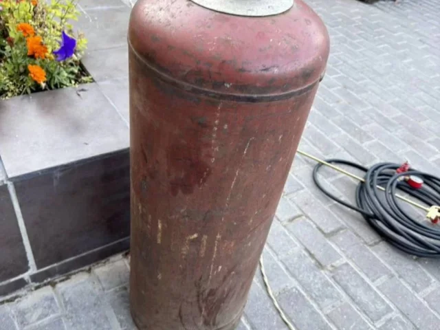 Фото: Газ пропановый в балонах 50л,