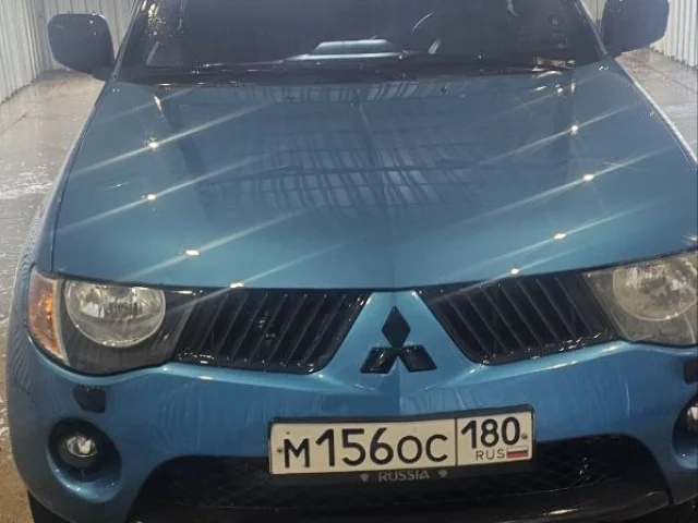 Фото: Здравствуйте продаётся машина MITSUBISHI L 200, 2008 года.  2,5 дизель.Машина в хорошем состояние . Ходовая перебраная п
