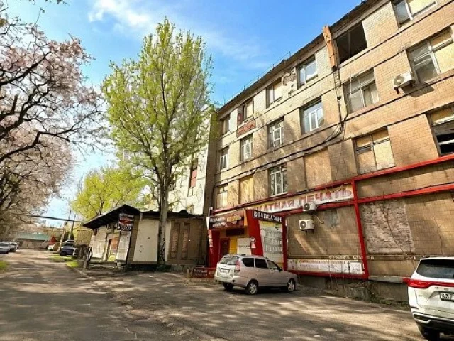 Фото: Продажа отдельно стоящего здания в центре г. Донецк.