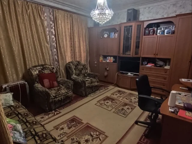 Фото: Срочно ❗ продам 3х.комнатную сталинку, по улице Соболевского. возле поликлиники №1