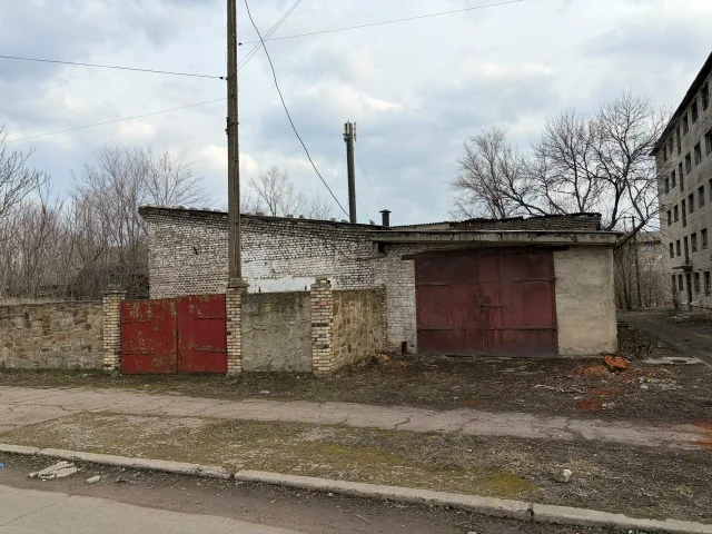 Фото: Продаётся или сдается в аренду помещение в городе Енакиево (конечная трамвая, Красный городок)