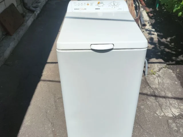 Фото: Продам стиральную машину Zanussi на 5кг , в хорошем рабочем состоянии, не шумит не скачет. Есть возможность помочь с тра