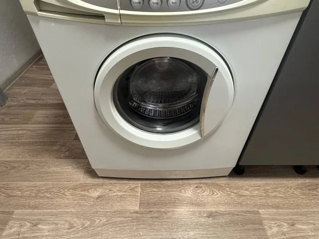 Фото: Продам стиральную машину LG
