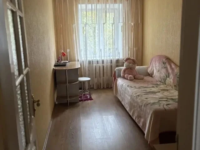 Фото: ⭕️Горловка⭕️3-х комнатная квартира, улица Пушкинская 35, 3/5, дом кирпичный, не угловая, после капитального ремонта. Отл