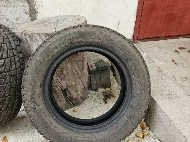 Фото: Продам комплект зимней резины Cordiant Winter Drive 155/70 R13 75T (липучка)