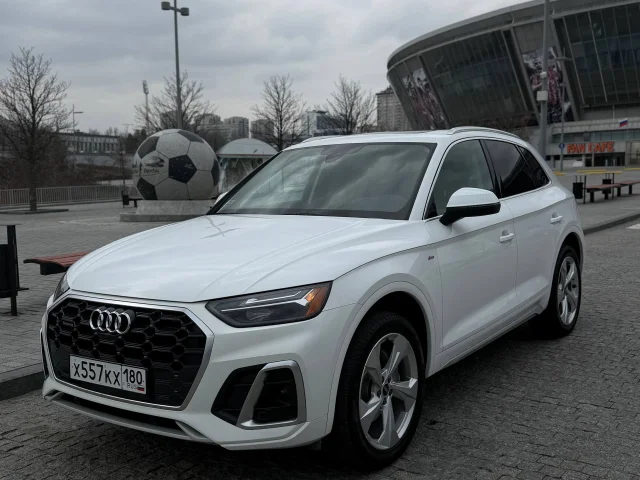 Фото: AUDI Q5 11/2021г мотор 2л, полный привод! Авто в отличном состоянии, без ограничений на переоформление! Технически и виз