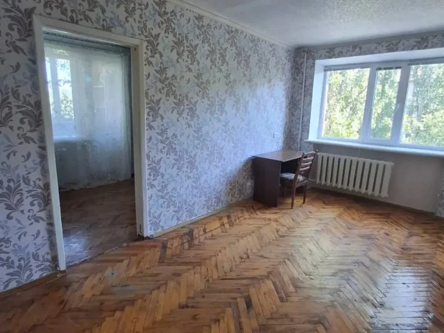 Фото: Сдаётся 2‑комнатная квартира без мебели, район ост. «Детский сад»