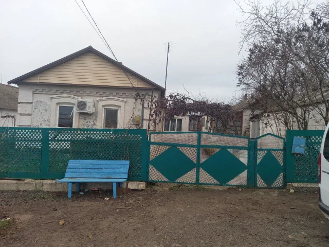 Фото: Предлагается в продажу жилой дом в пригороде г. Мариуполя(пос. Старый Крым, ул. Гранитная), Площадь дома 66.6м.кв, 6 сот