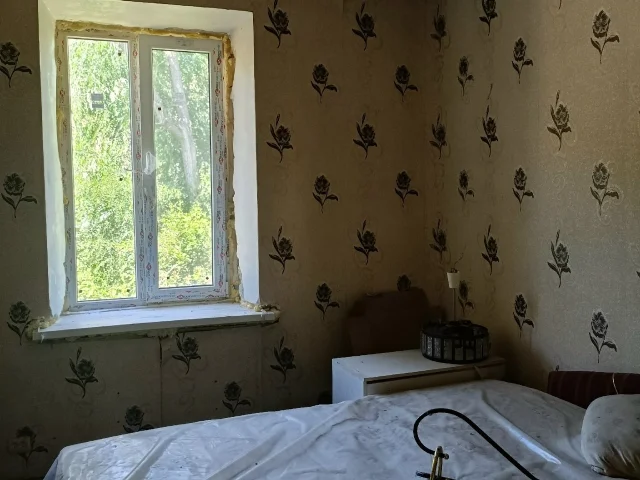Фото: Продам 2-х комнатную квартиру пл. Кирова, ул. Ткаченко, 2/2, окна пластик, комнаты смежные, с/у совмещён-облицован плитк
