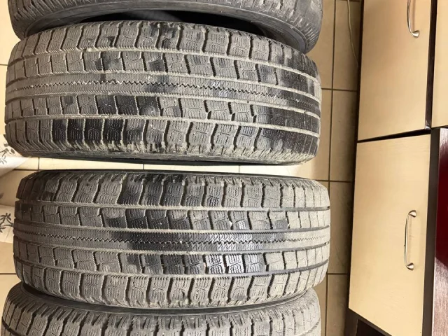Фото: Продам зимние шины Nitto 225/60 R17