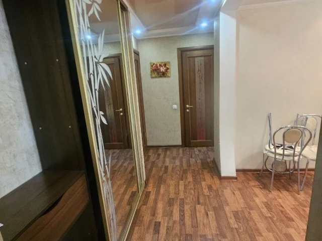 Фото: ✅Продам в г. Мелитополь, р-н Новый Мелитополь, ул. Екатерины Великой, красивую 2кв студию, 4/5, 48.3 м2 с капитальным ре