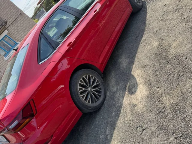 Фото: 🚘 VW JETTA R-Line