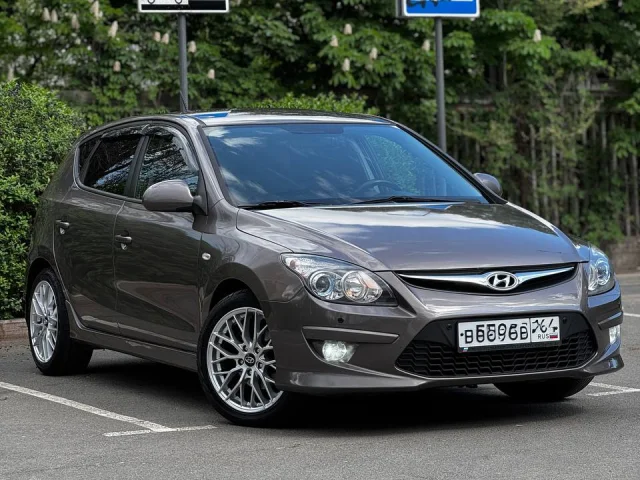 Фото: Hyundai i 30 1.6 АКПП 2011 г.в