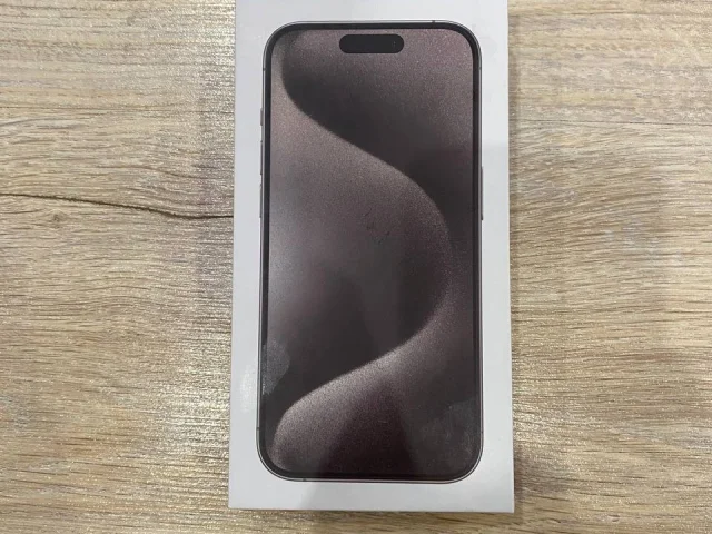 Фото: iPhone 15 Pro 256Gb 100% акб