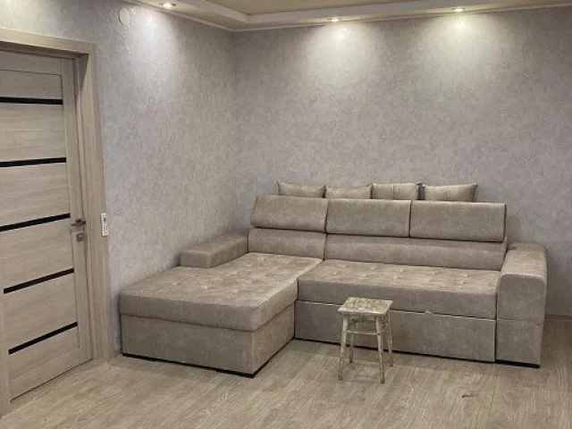 Фото: Быстрая сделка! Документы готовы!Остается все. Продам 2к кв Калининский рынок. б. Шахтостроителей.ан