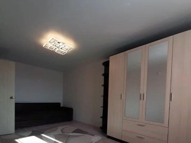Фото: Сдаю однокомнатную квартиру 35.0 м² этаж 7 город Донецк, Ворошиловский район, проспект Комсомольский