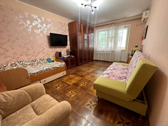 Фото: Продаётся 3-х комнатная квартира, г.Бердянск, ул.Морозова