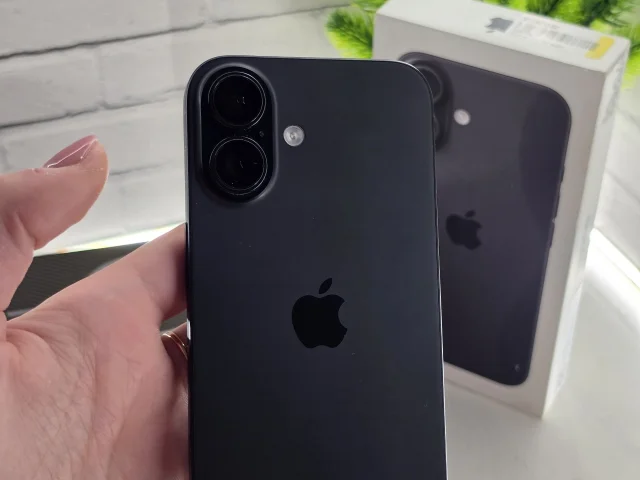 Фото: Iphone 16 128gb SIM+eSim