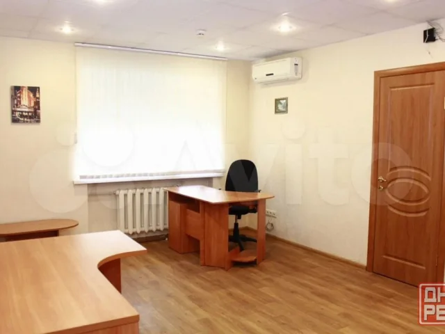 Фото: Продажа 2 ком. квартиры в Ворошиловском районе г. Донецк, ул.Щорса (гостиница Парк Инн).