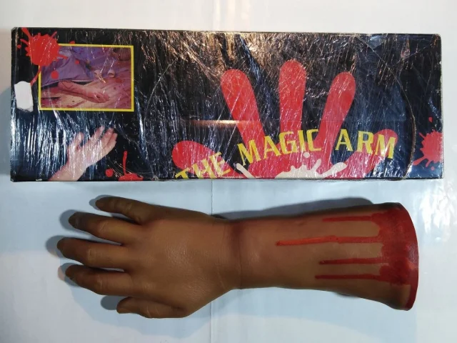 Фото: Рука терминатора. "The Magic Arm"