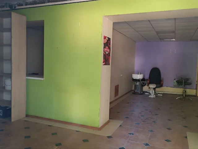 Фото: Продаётся нежилое помещение в городе Мариуполе!