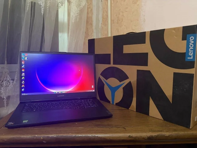 Фото: Продам современный, мощный игровой ноутбук Lenovo Legion, с большим 17ти дюймовым экраном с частотой 144Гц, мощным проце