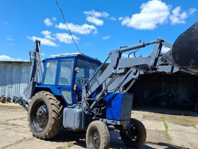 Фото: Продам Экскаватор Мтз 80