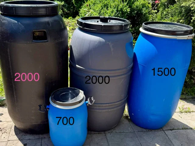 Фото: Куб 750л новый,бочки