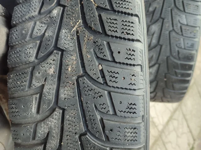 Фото: Колеса зима Hankook (195/65/15) в сборе без ремонта снятые с Турана отбалансированные готовые к установке. Цена: 8000 р.