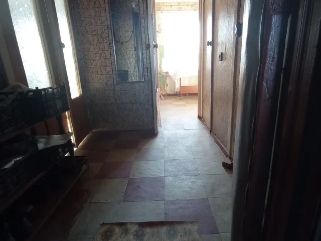 Фото: Продам 1-комнатную квартиру в г. Кременная (ЛНР)