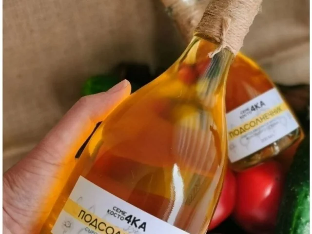 Фото: Продам масло подсолнечное сыродавленное от производителя