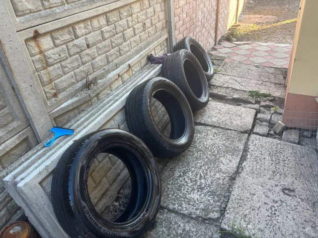 Фото: Срочно ‼️ Продам комплект колёса резина новая ✅ летние ✅ хорошем состоянии ✅ на ваш автомобиль без дырочек не браккована