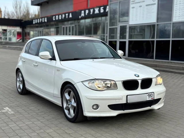 Фото: BMW 1-series 116i e87 2010 год