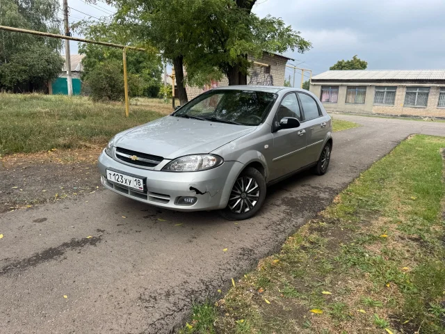 Фото: 📌Продам Chevrolet Lacetti (хэтчбек) 2007 год. 1.4, механика. Двигатель и кпп без нареканий. двигатель масло не берет, не