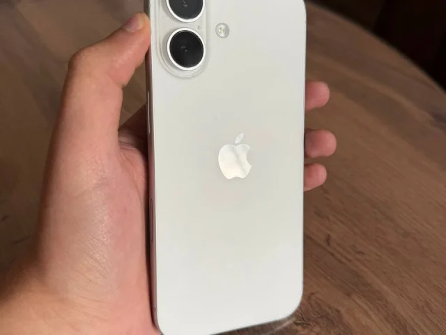 Фото: Продам IPhone 17 256 гб