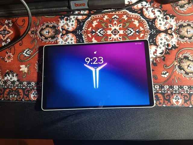 Фото: Продам планшет Lenovo legion y700 gen 4 память 16гб/1 тб, в месте с ним геймпад Lenovo legion g9, кулер, чехол для транс