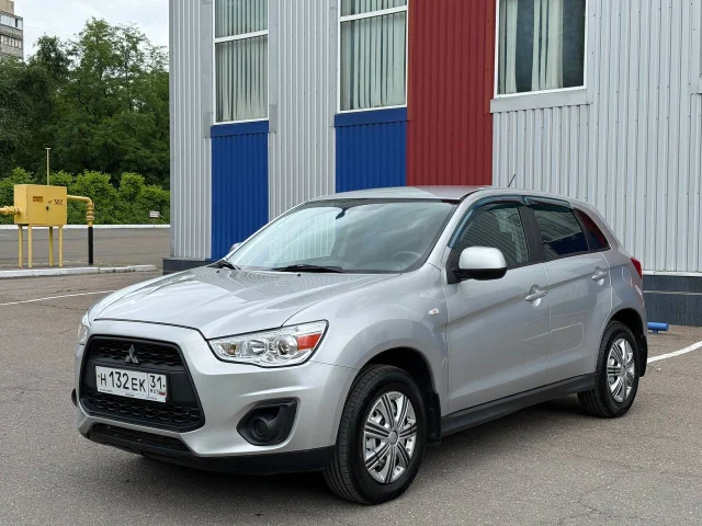 Фото: Mitsubishi ASX 1.8 2012 год (140 л.с) компактный кроссовер с японской надежностью