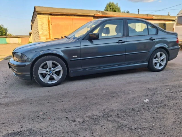Фото: Продам BMW e46 316i 2001г выпуска. Я хозяин, полное переоформление. В достойном состоянии. Кпп механика, мотор b43b19, м