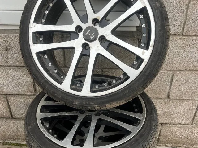 Фото: Продам Колеса 205/40 R17 Стояли на Гранте,ровные,не варились не гнулись,Цена 35 Тыс. А также продам колеса с Таеты Ландк