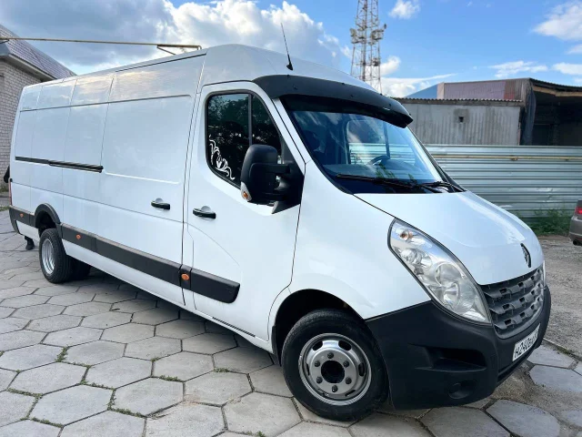 Фото: RENAULT MASTER