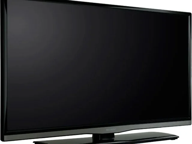 Фото: Телевизор Sharp 32” в идеальном состоянии полный комплект. Можно на стену, можно на полку, подставка (нога) в комплекте.