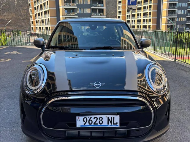Фото: 🚗 Mini Cooper 2023