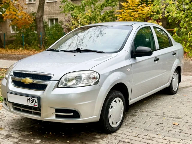 Фото: CHEVROLET AVEO T250