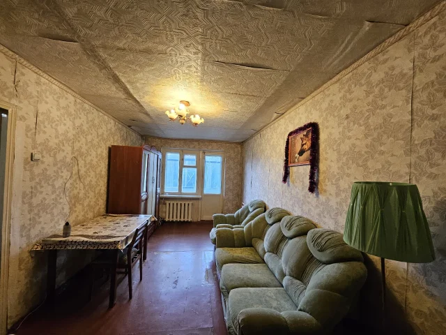 Фото: Продам 2-комн. кв. в ЦГР (Рудакова 37, 2/5 этаж)