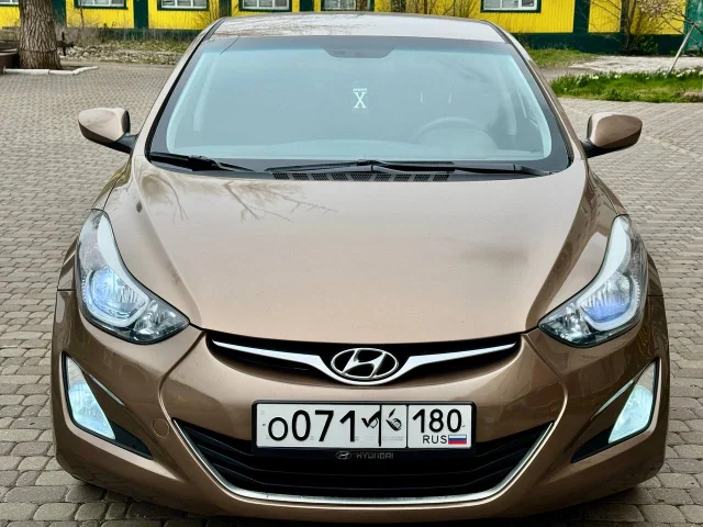 Фото: Hyundai Elantra 1.6 АТ 2016г. Родной пробег 167 000 км. автомобиль в отличном состоянии максимальная комплектация не бит