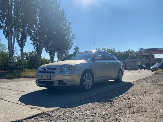 Фото: Продам Toyota avensis 2005 год мотор 2.0 коробка механика,пробег 157 тысяч км ,цена 900 ₽ автомобиль в полной комплектац