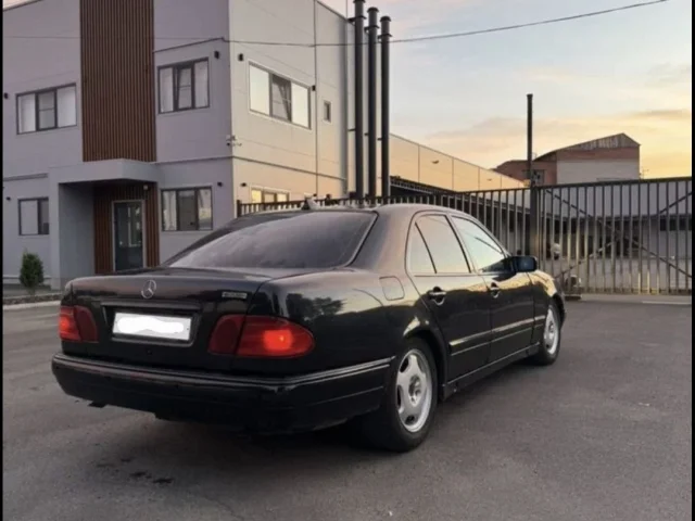 Фото: Продам w210