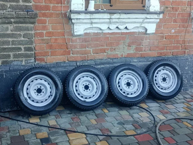Фото: Продам резину зима ❄️ 175/70/R13