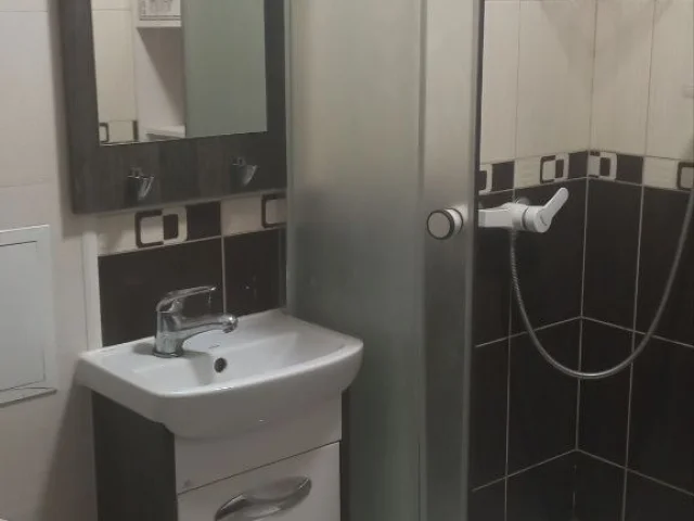 Фото: СДАМ 1 комнатную КВАРТИРУ В МАРИУПОЛЕ!!!